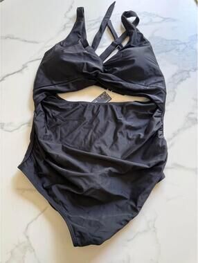 Black womans bathing suit size 18wide